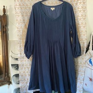 World market, L/XL corduroy blue dress sleeve